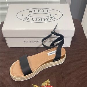 Steve Madden Black Espadrille Sandals